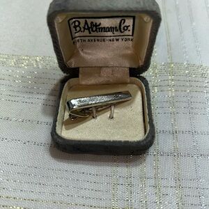 Silver Tone Tie Pin